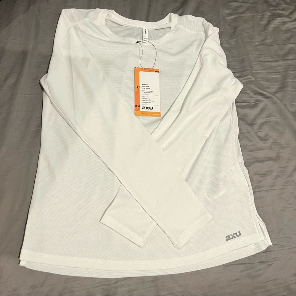 2XU Women’s AERO LONG SLEEVE Medium White